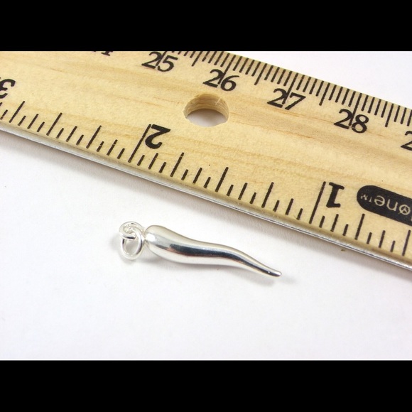 Italien horn sterling silver charm NO chain just charm - Picture 2 of 3
